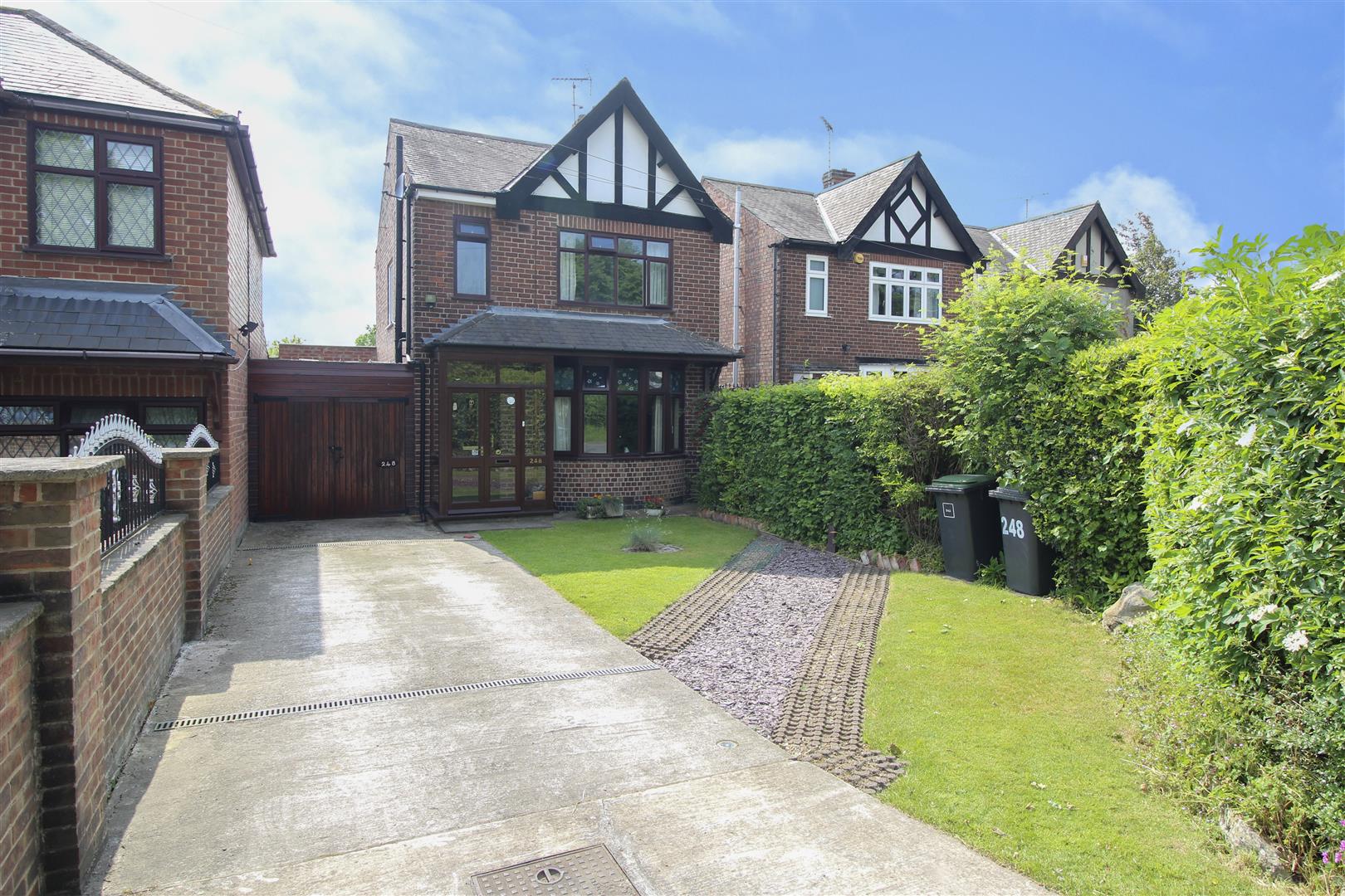 Stapleford Road, Trowell Robert Ellis Estate Agents